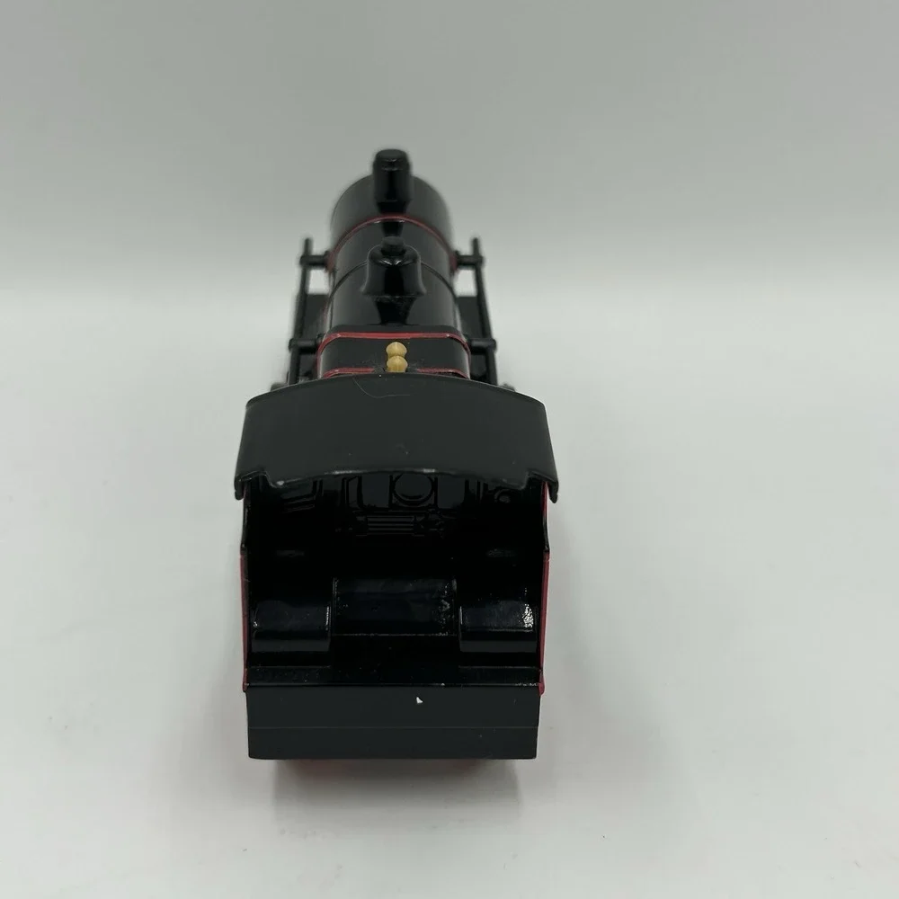PMT‎ Holding Black Locomotive Train Flaw
